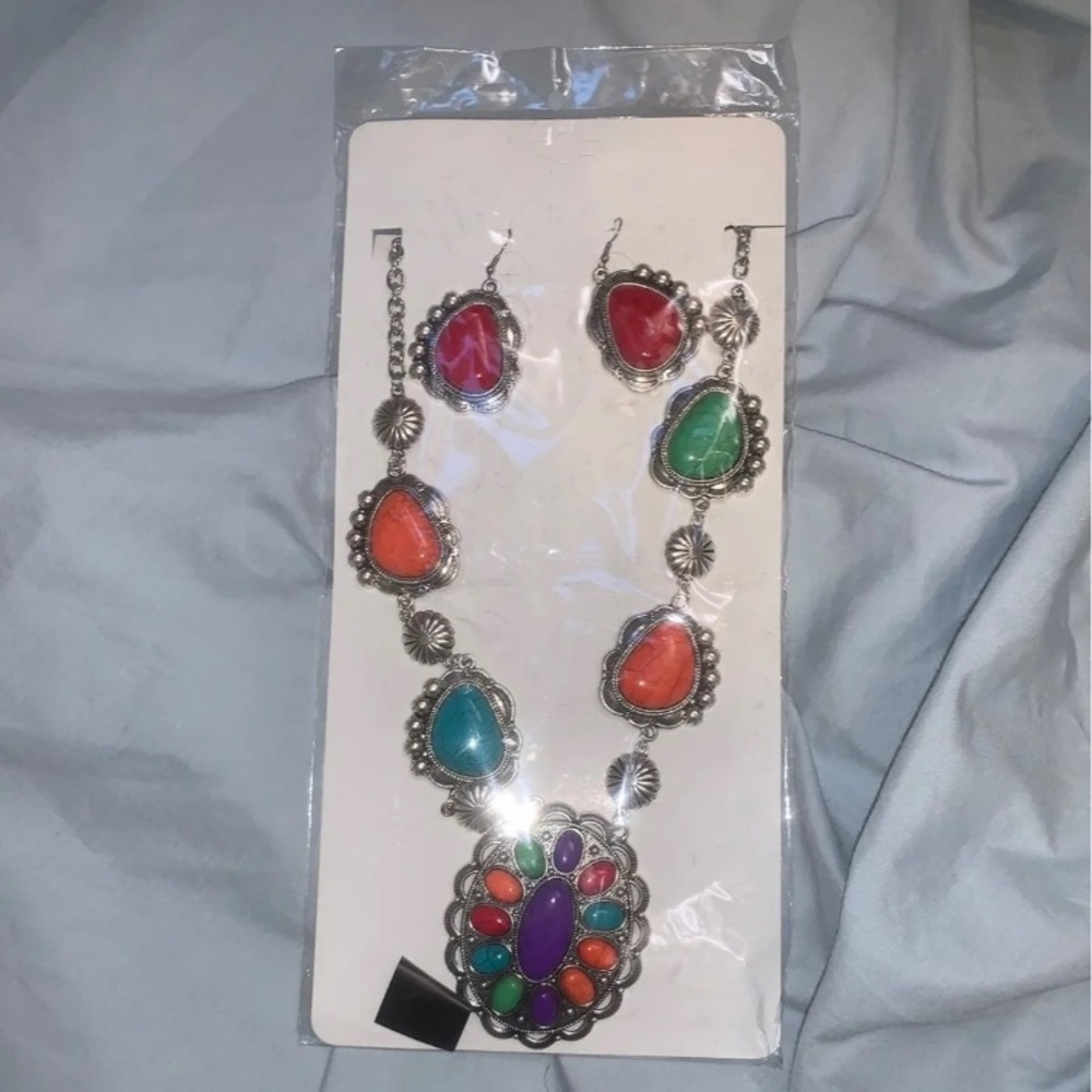 Multi Color Howlite Earrings & Necklace (24-26in)